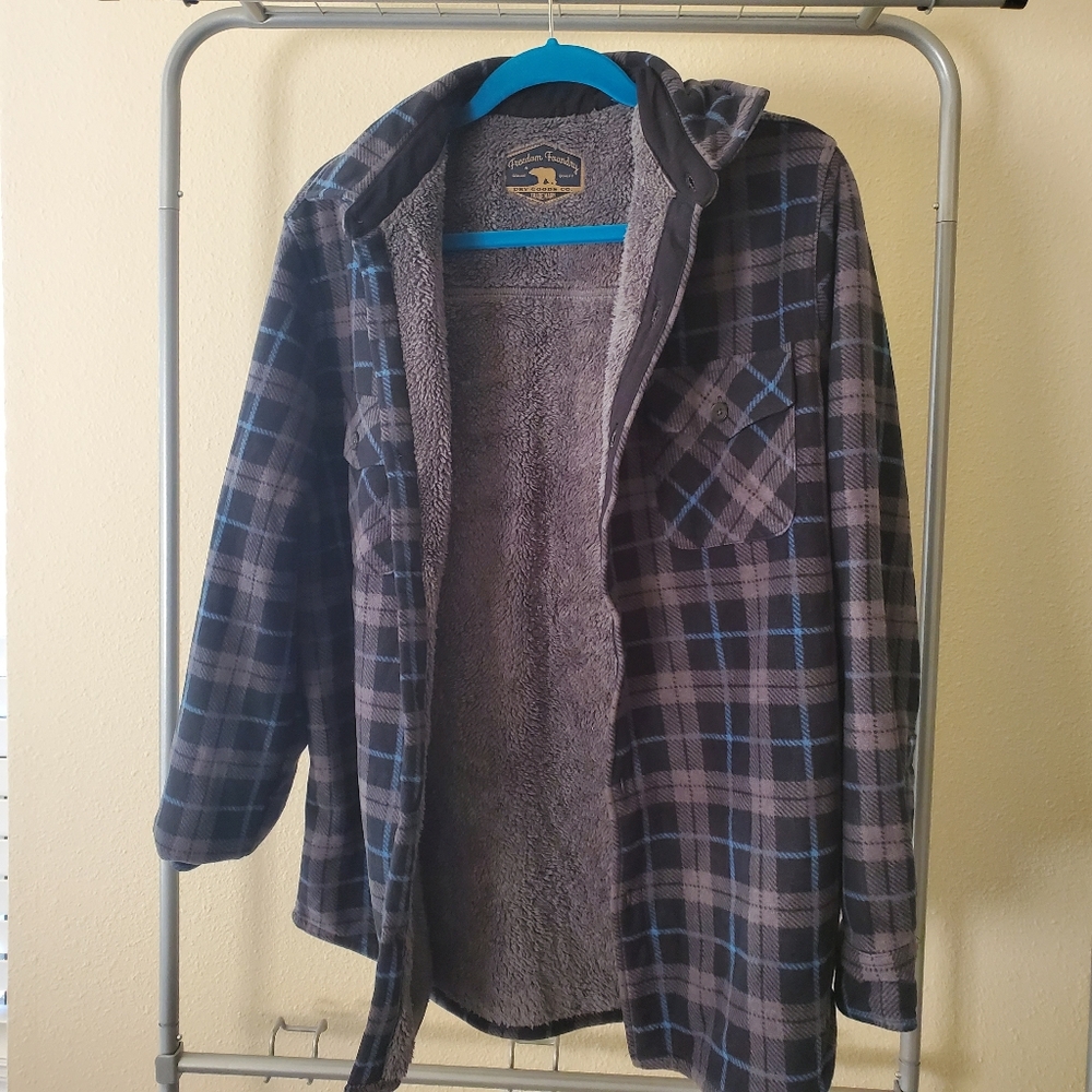 Plush men's sweater